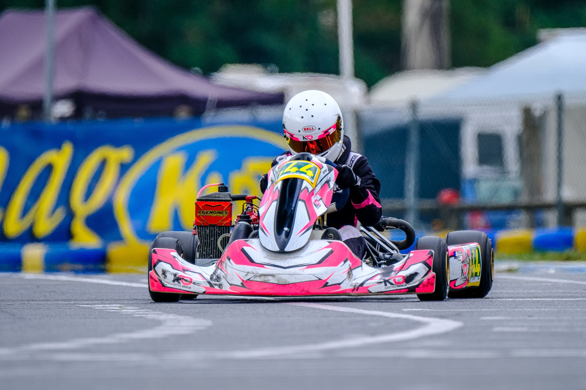 Nora en kart